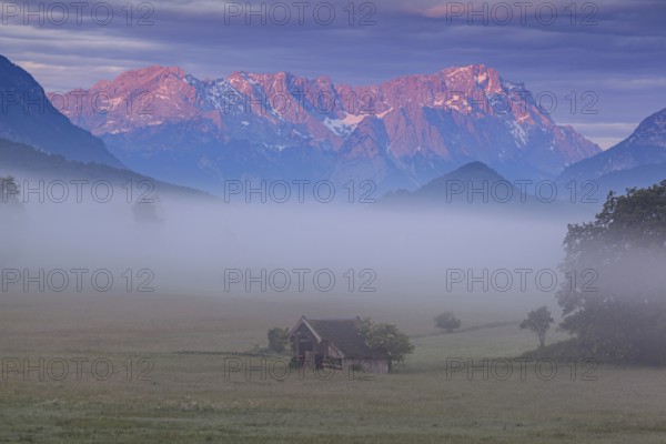 Mountain landscape, fog, hut, morning light, alpenglow, cloudy mood, summer, Zugspitze, Wetterstein