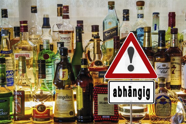 Symbolic image, warning sign for alcohol addiction, danger of addiction, alcohol abuse, health