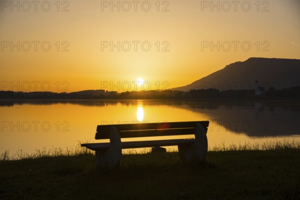 Sunrise, Forggensee, Ostallgaeu, Allgaeu, Swabia, Bavaria, Germany, Europe