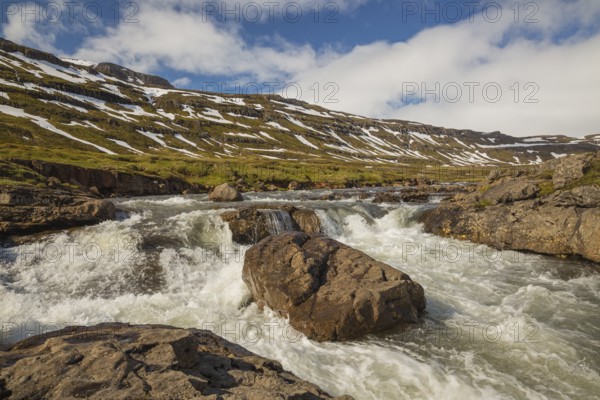 Rapids of the river Fossa i Pjorsardal, close to the Haifoss waterfall. E Iceland