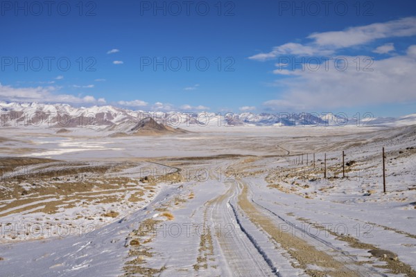 Winter landscape of the Pamir Plateau, Pamir Highway, Gorno-Badakhshan Province, Tajikistan,
