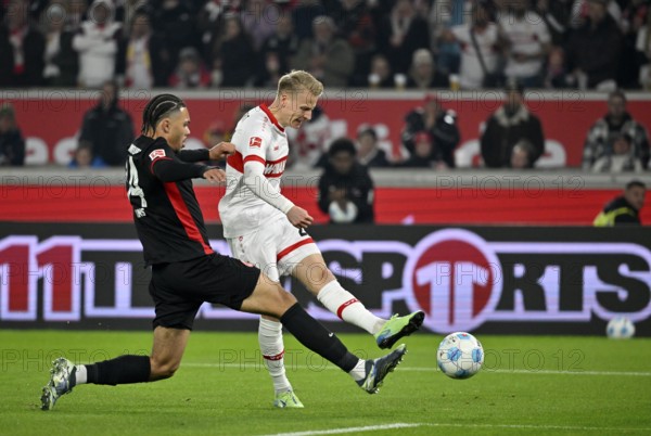 Duel, action shot on goal Action chance on goal Chris Fuehrich VfB Stuttgart (27) against Nnamdi