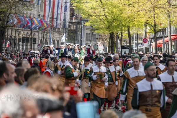 Parade of historically costumed guildsmen, Sechseläuten or Sächsilüüte, Zurich Spring Festival,