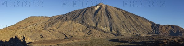 Panorama during the ascent to Alto de Guajara, 2715m, over the Teide National Park, Parque Nacional