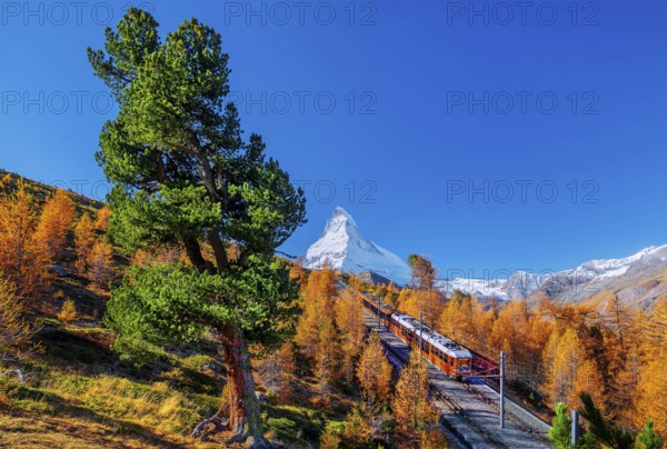 Gornergratbahn on the Riffelberg with Matterhorn 4478m in autumn, Zermatt, Mattertal, Valais,