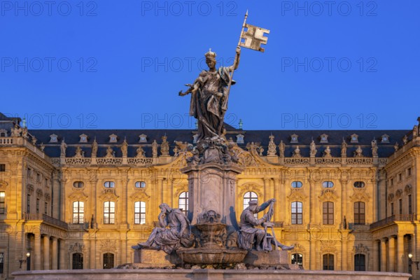 Frankonia Fountain in front of the Würzburg Residence at dusk, Würzburg, Bavaria, Germany, Europe