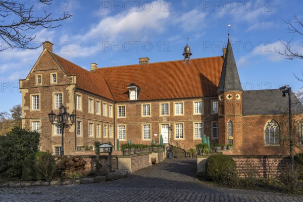 Burg Hülshoff, Havixbeck, Münsterland, North Rhine-Westphalia, Germany, Europe
