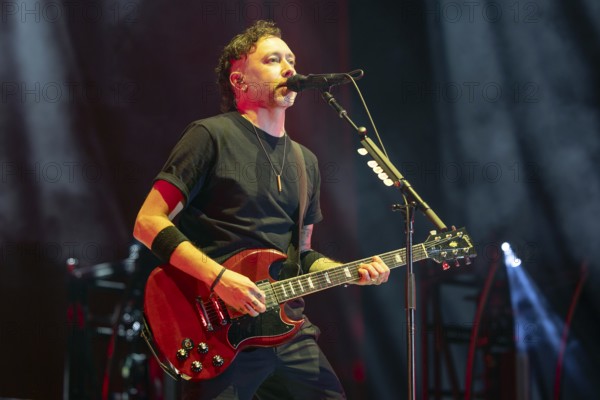 Tim McIlrath, singer, guitarist, Rise Against, indie rock band, USA, tour 2025, concert, 12