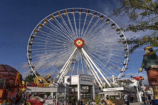 Ferris wheel in the amusement park in the Prater, the Wurstelprater in Vienna, Austria, Europe
