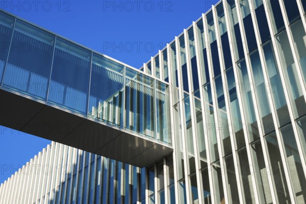 Kunsthalle Weishaupt, Hans-und-Sophie-Scholl-Platz, Ulm, Baden-Wuerttemberg, Germany, Europe