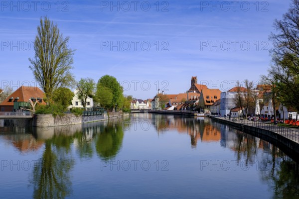 Mitterwöhr, island, on the Isar, with Heilig Geist church, Landshut, Lower Bavaria, Bavaria,