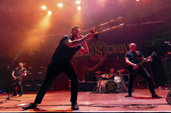 Sondaschule, Ska Punk Rock Band, Germany, Chris Altmann, Trombone, concert, 12.02.2025, Velodrom,