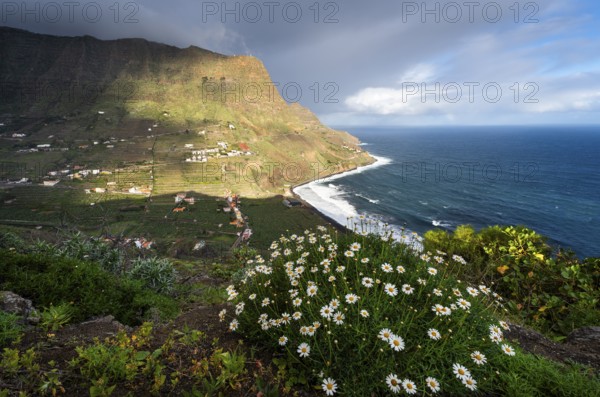 View of the town of Santa Catalina and the beaches of Playa de Santa Catalina and Playa de Hermigua