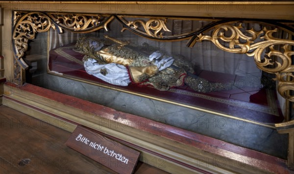 Catacomb saint from Rome, St Aurelius, in the late Gothic church of St George, Dinkelsbühl,
