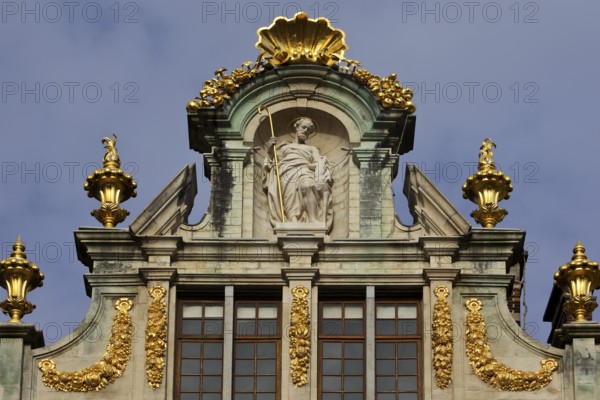 Baroque façade of the guild house La Brouette with St Aegidius, Guild of Fat Makers, Grand-Place,