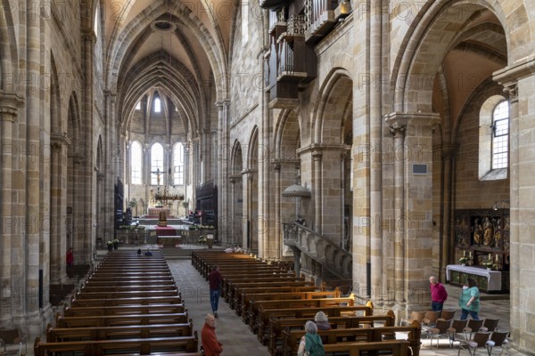Interior view of the cathedral, nave, Bamberg, Bavaria, Germany, Europe