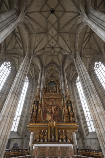 High altar, completed in 1642, replaced by neo-Gothic carvings in 1856, late Gothic hall church of