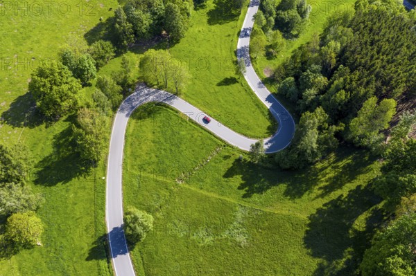 Aerial view of the winding serpentine road between Reifland and Rauenstein, Pockau-Lengefeld,