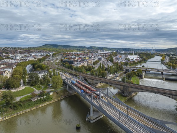 Load test on the Neckar Bridge, aerial view. Due to the unusual design, dimensional checks are