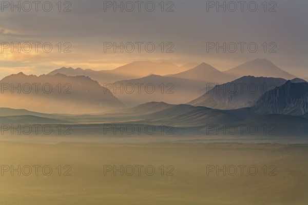 Morning light, clouds, fog, autumn, haze, autumn colours, wilderness, mountain landscape, Ogilvie