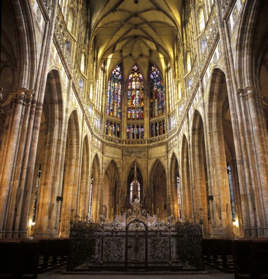 St Vitus Cathedral, Hradcany, Prague Castle, Prague, Czech Republic, Europe