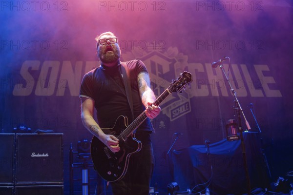 FaF (Phillip Pfaff), guitarist of Sondaschule live at the Berlin Velodrom on 12/02/2025