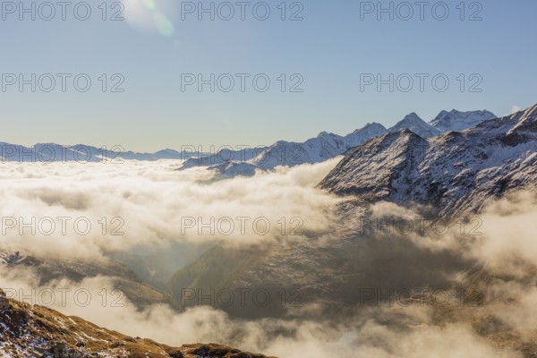 View from the Kaiser Franz-Josef Höhe on the Grossglockner High Alpine Road to the surrounding