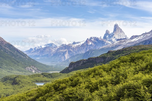 Fitz Roy mountain range, El Chalten, Santa Cruz, Argentina, South America