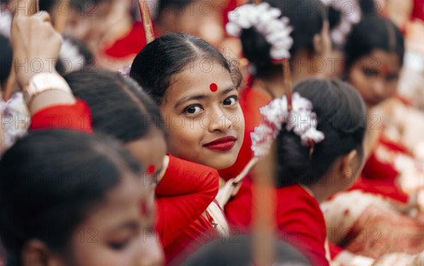 Students arrives to perform Bihu dance as they participate in Samutkarsh Mahashivir organised by