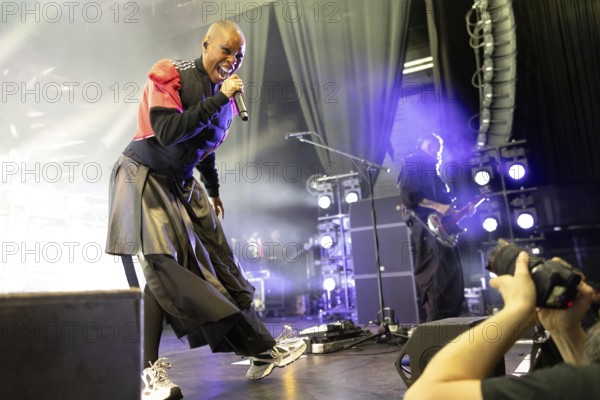 Deborah Anne Dyer aka Skin, singer of Skunk Anansie, live at the Columbiahalle in Berlin on