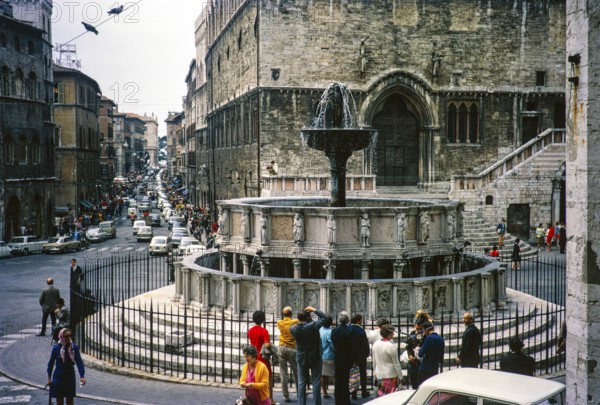 Fountain Fontana Maggiore, Piazza IV Novembre, City of Perugia Umbria, Italy 1969