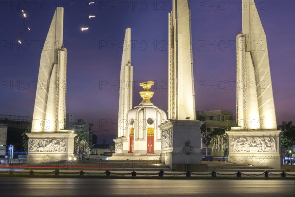 Night shot of the Democracy Monument, (Thai: Anusawari Prachathippatai) one of the city's
