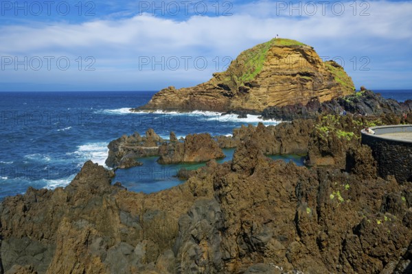 Natural swimming pools in volcanic rock, lava pools, natural swimming pools, natural pools, rocky