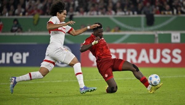 Penalty area scene, Goal area scene Goal shot Action Goal chance Duel, Action Ragnar Ache 1. FC