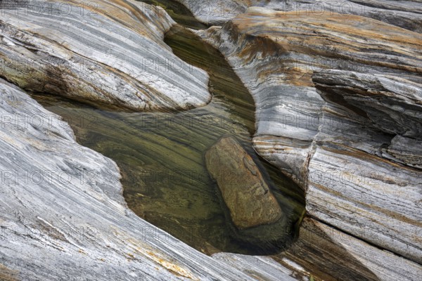 Rocks, rock structures, Verzasca River, near Lavertezzo, Verzasca Valley, Valle Verzasca, Canton