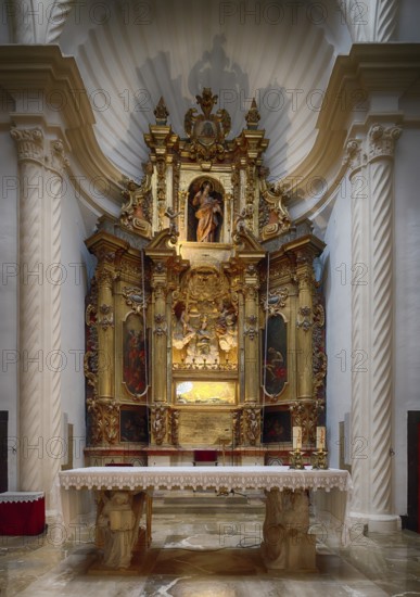 Interior, Altar, Choir of the parish church Església de Sant Bartolomeu, Valldemossa, Tramuntana