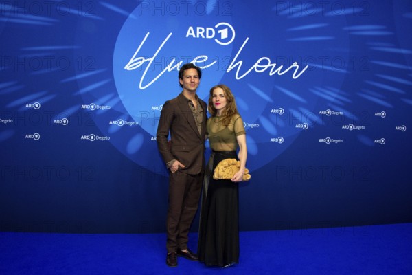 Tim Oliver Schultz, Paula Kalenberg, ARD BLUE HOUR 2025, Photo Call, Hotel Telegraphenamt, Berlin,