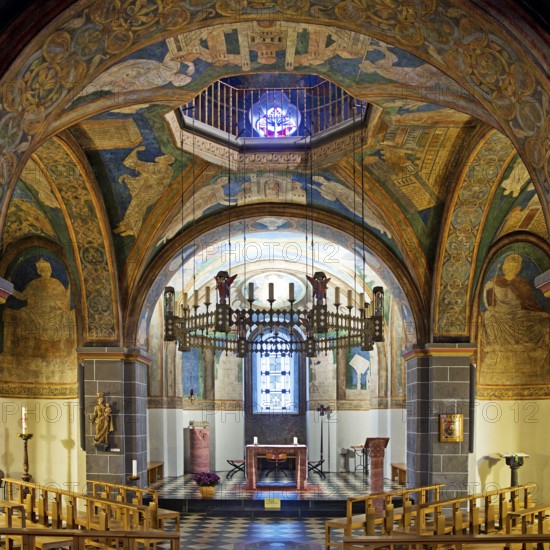 St. Maria and Clemens, Romanesque double church, lower church, view into the choir with ceiling