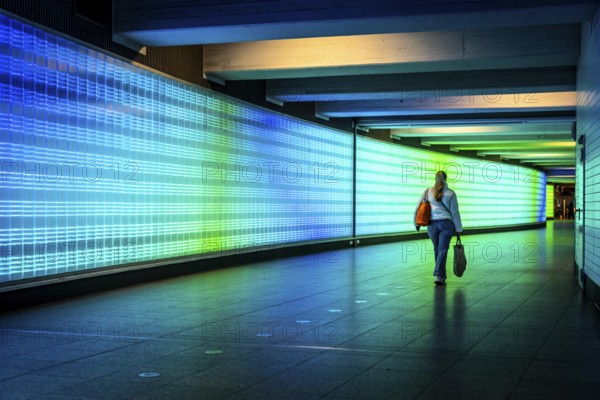 Passage under Essen's main railway station, connects entrances to the city and the main railway