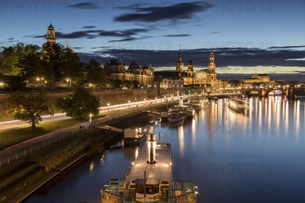City view with Elbe in the evening, paddle steamer on the Terrassenufer, Dresden, Saxony, Germany,
