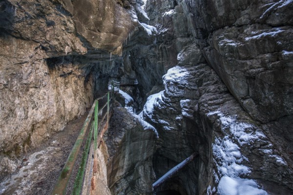 Winter, snowy landscape, hiking trail through the Breitachklamm gorge near Oberstdorf, Oberallgäu,