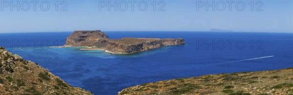 View from the Gramvousa peninsula to the island of Imeri Gramvousa, Kolimbari, West Crete, Crete,