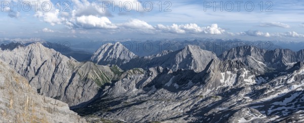 View of the Zugspitzplatt and mountain peaks of the Mieminger Kette with Hohe Munde and Hochwand,
