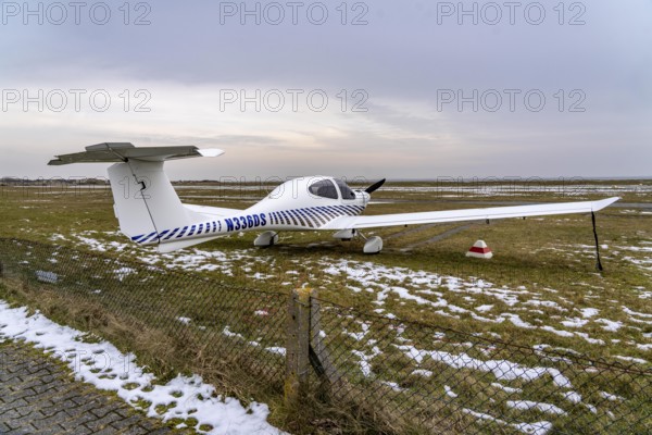 The East Frisian North Sea island of Juist in winter, Juist airfield, airfield, Lower Saxony,