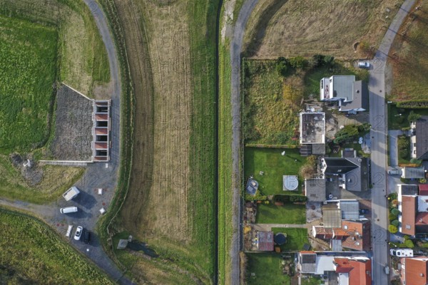 10.11.2021, Datteln, North Rhine-Westphalia, Germany - Flood protection during heavy rainfall by