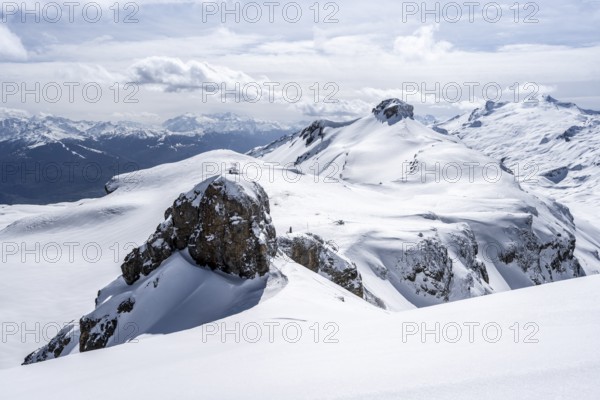 Mountain landscape with snow, summit Rohrbachstein and Wildhorn, view from the summit Wisshore,
