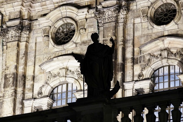 View of the Catholic Court Church at night, Dresden, Saxony, Germany, Europe