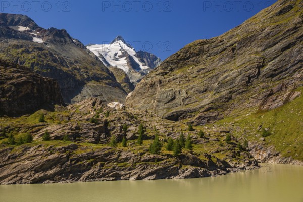Margaritzen reservoir at the Pasterze glacier