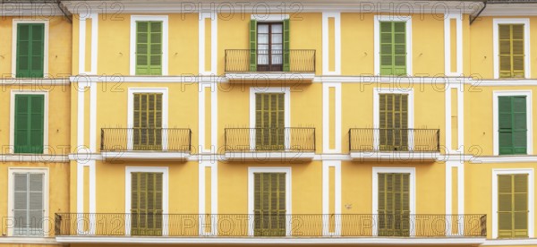 Major Square buildig facade, Palma de Mallorca, Mallorca, Balearic Islands, Spain, Europe