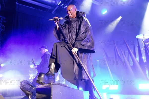 Deborah Anne Dyer aka Skin, singer of Skunk Anansie, live at the Columbiahalle in Berlin on